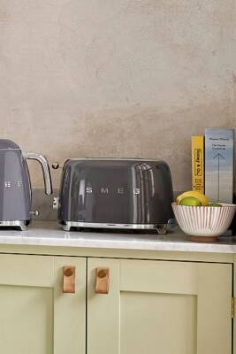 Smeg TSF01GREU Gri 1x2  Dilimli Ekmek Kızartma Makinesi